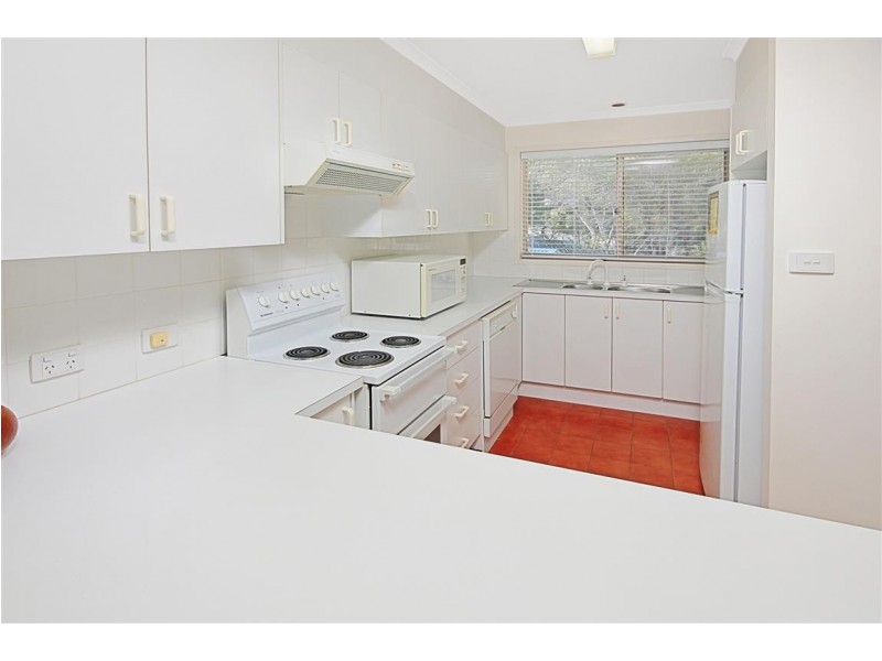 22/12-18 Newth Place, Surf Beach NSW 2536