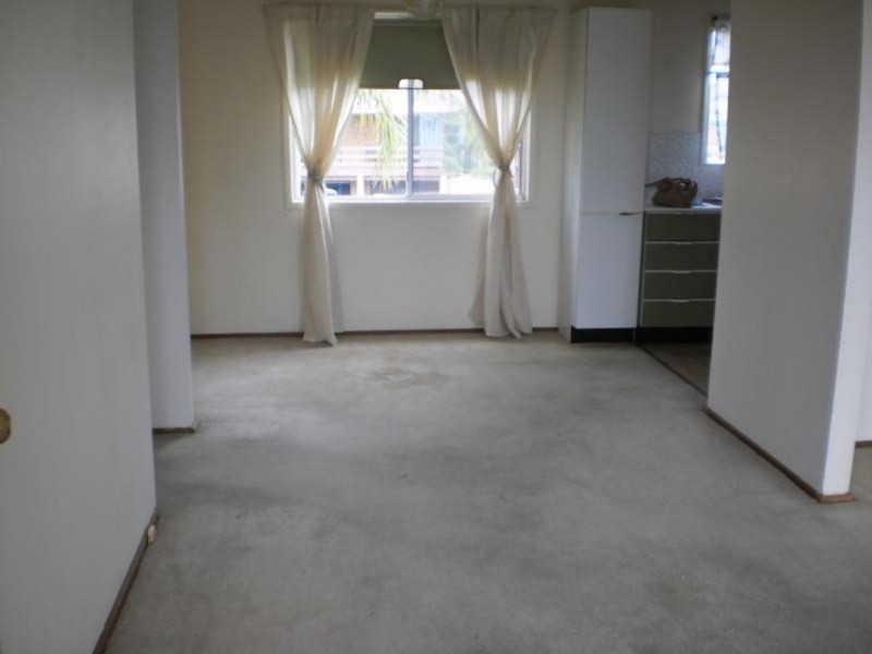 3 Joseph Street, Batehaven NSW 2536