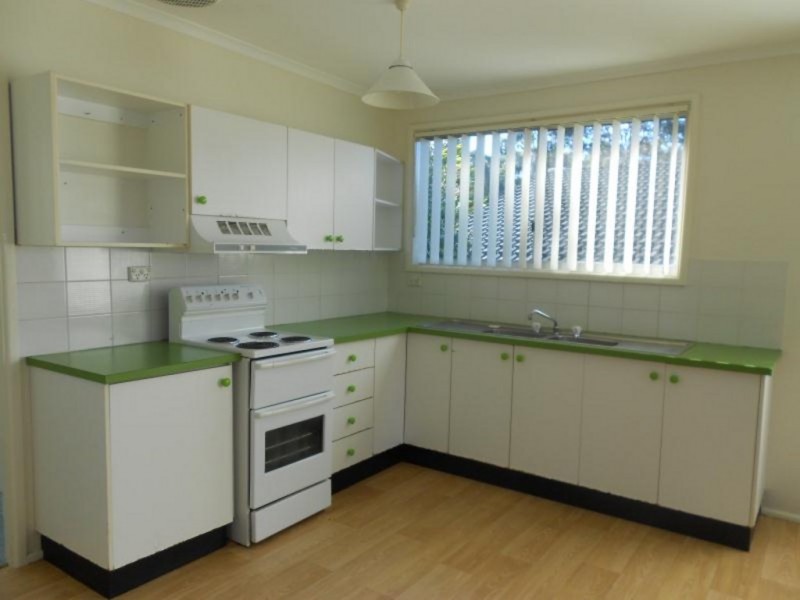 8 Ocean Avenue SURF BEACH, Surf Beach NSW 2536