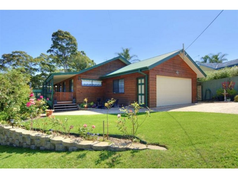 4 Gannet Place, Catalina NSW 2536