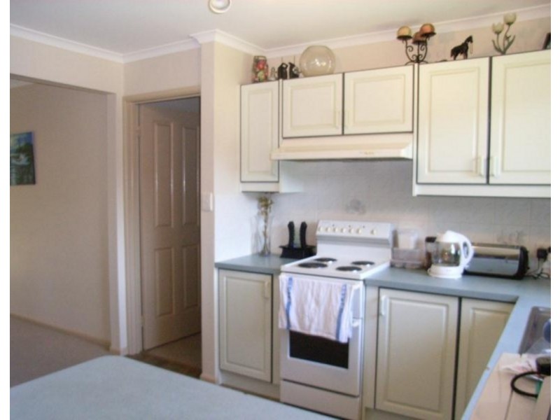 3 Wentworth Avenue, Sunshine Bay NSW 2536