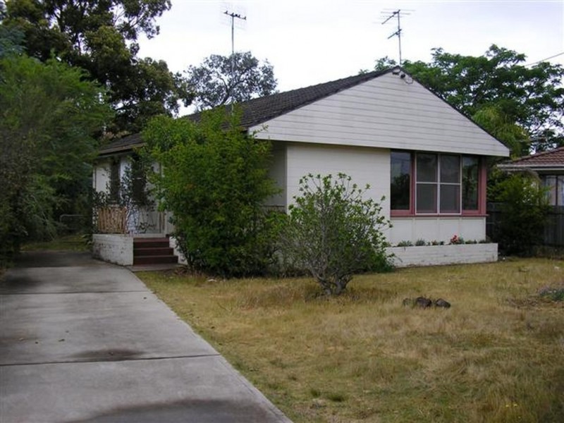 86 Beach Rd, Batemans Bay NSW 2536