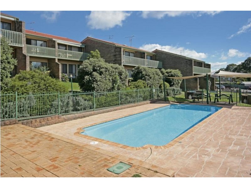 15/1 Calton Road, Batehaven NSW 2536