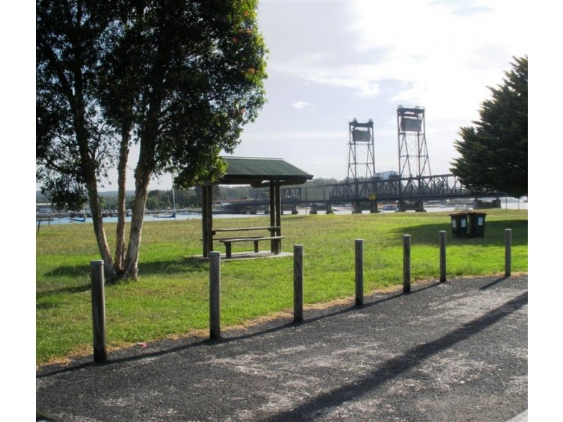 40/1-9 Wharf Road, Surfside NSW 2536