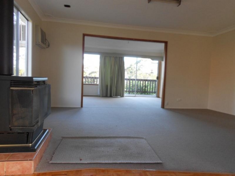 39 Barbara Crescent, Denhams Beach NSW 2536