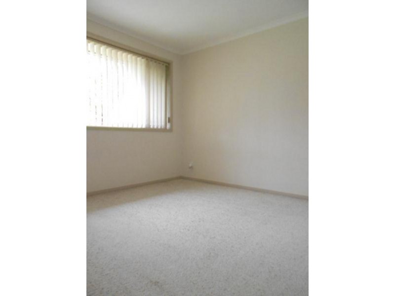 1 Cunningham Crescent, Sunshine Bay NSW 2536