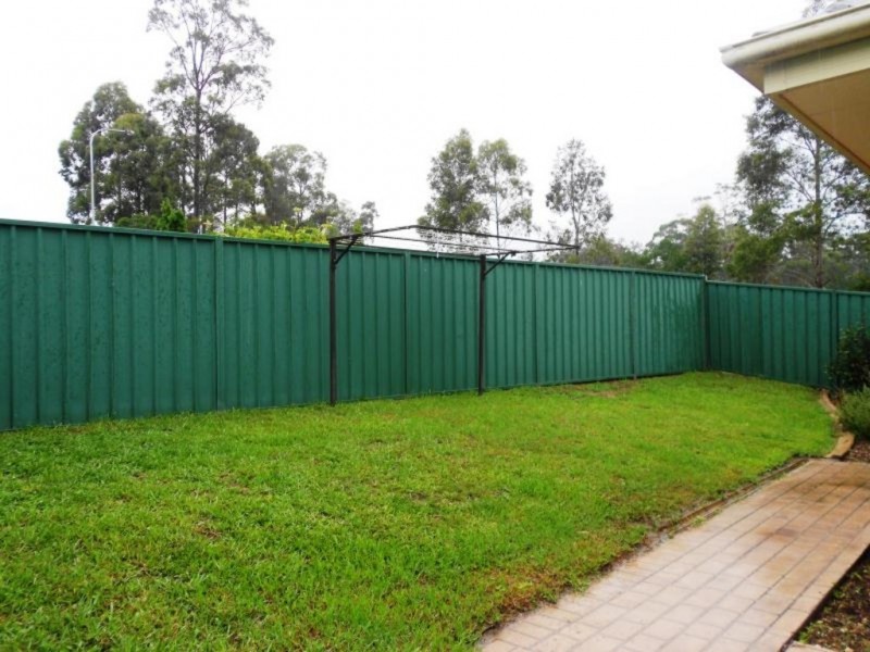 1 Cunningham Crescent, Sunshine Bay NSW 2536