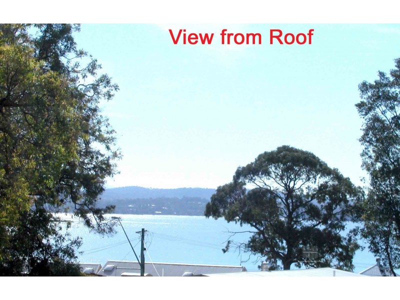 4 Calton Road, Batehaven NSW 2536