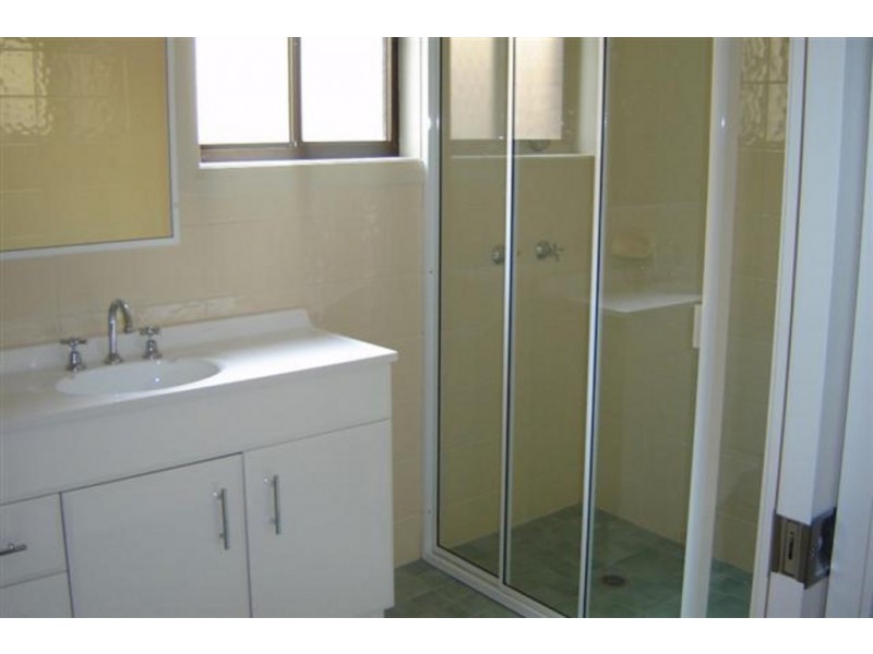 2/378 Beach Road, Batehaven NSW 2536