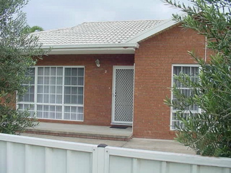 2/10 Tristania Parade, Maloneys Beach NSW 2536