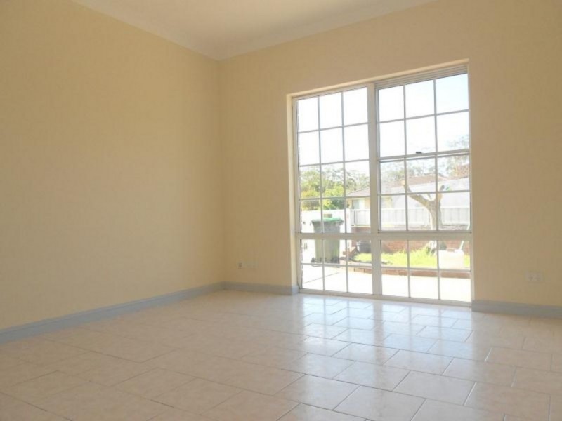 2/10 Tristania Parade, Maloneys Beach NSW 2536