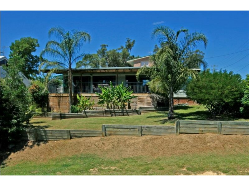 1 Currowan Street, Nelligen NSW 2536