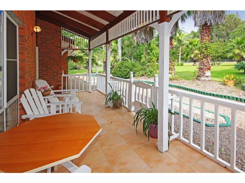 10 Kauzal Crescent, Surf Beach NSW 2536