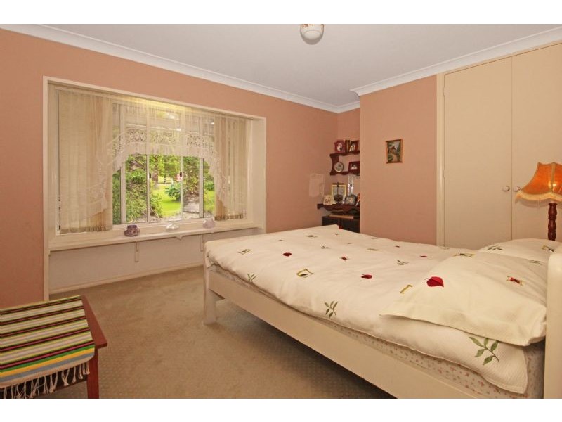 10 Kauzal Crescent, Surf Beach NSW 2536