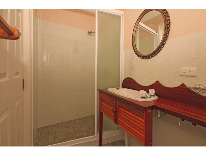 10 Kauzal Crescent, Surf Beach NSW 2536