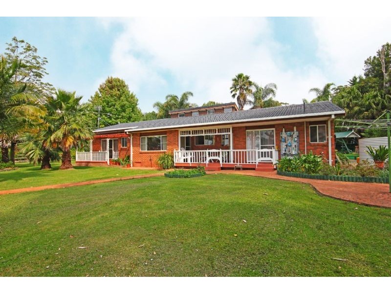 10 Kauzal Crescent, Surf Beach NSW 2536