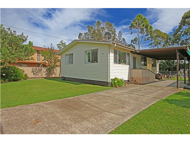 13 Avalon Street, Batemans Bay NSW 2536