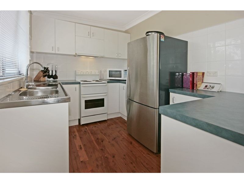 490 Beach Rd, Sunshine Bay NSW 2536