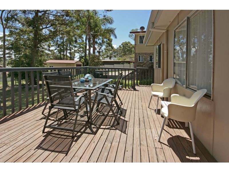 490 Beach Rd, Sunshine Bay NSW 2536