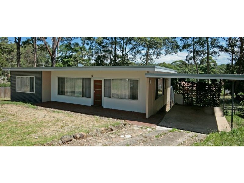490 Beach Rd, Sunshine Bay NSW 2536