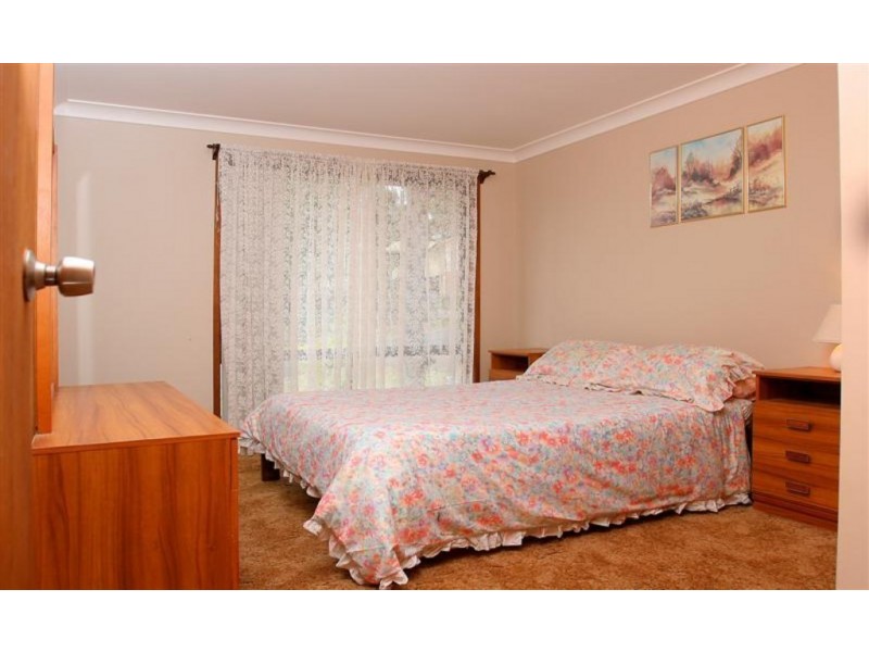 13 Marina Avenue, Surfside NSW 2536