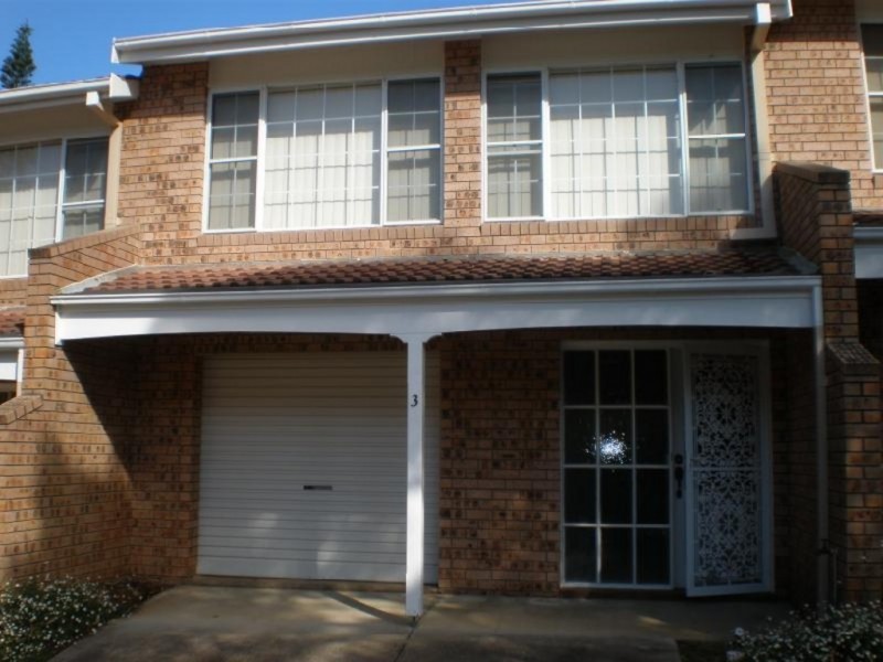 3/11 Beechwood Court, Sunshine Bay NSW 2536