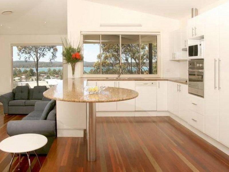 13 Sanctuary Place, Catalina NSW 2536