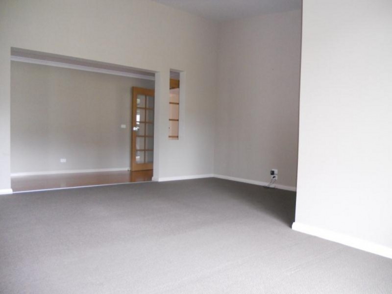 16B Nuyen Place, Long Beach NSW 2536