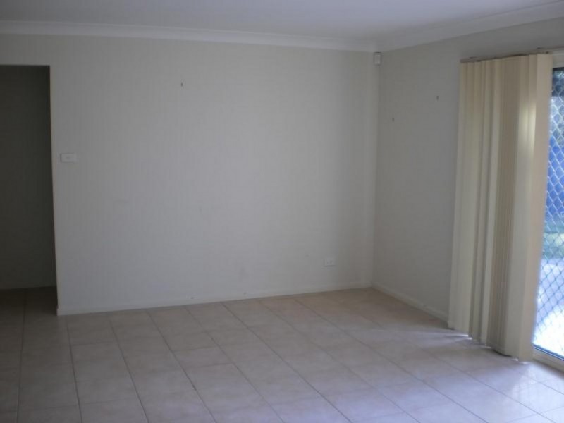 6 Dampier Place, Sunshine Bay NSW 2536