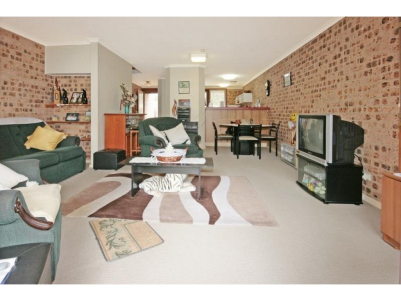 9/1 George Bass Drive, Batehaven NSW 2536