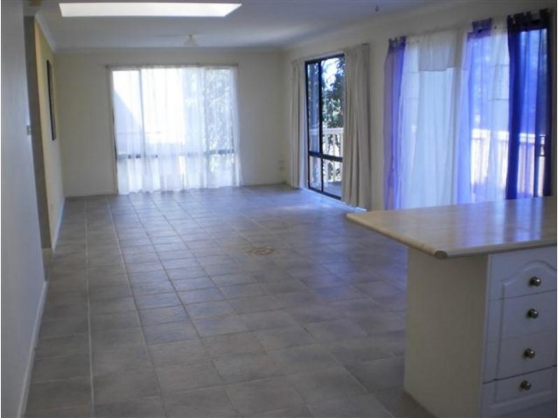 17 Mulgowrie Street, Malua Bay NSW 2536