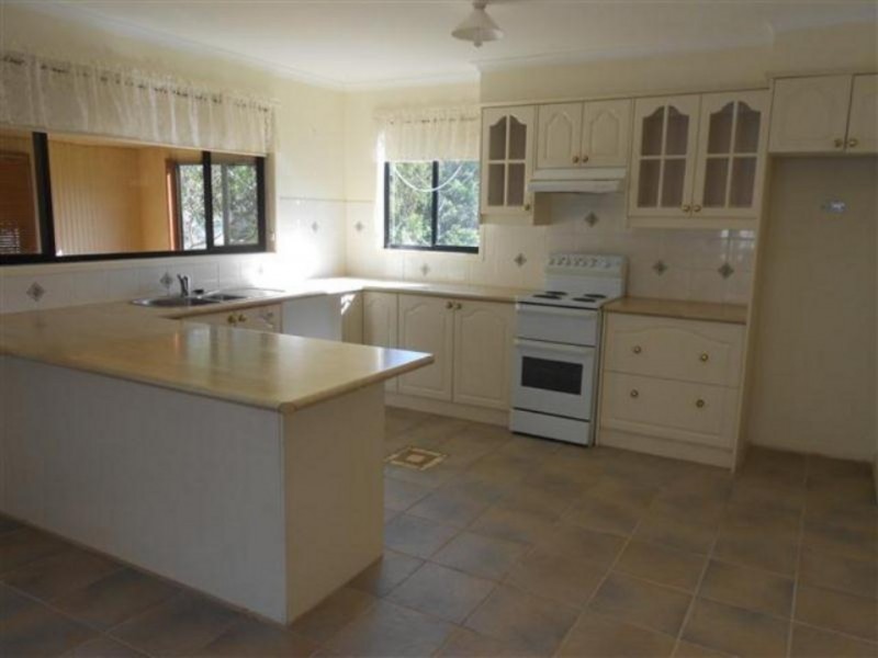 17 Mulgowrie Street, Malua Bay NSW 2536