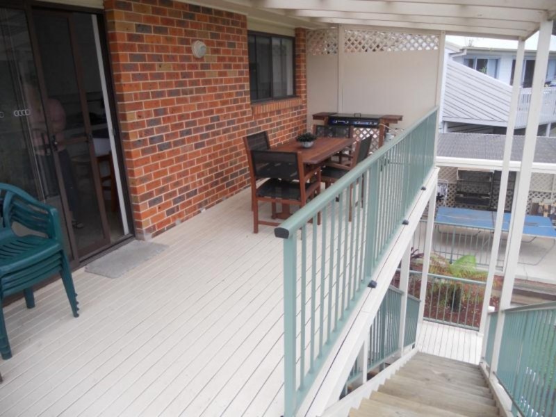 49 Cook Avenue, Surf Beach NSW 2536