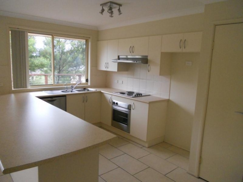 10 Henry Place, Long Beach NSW 2536