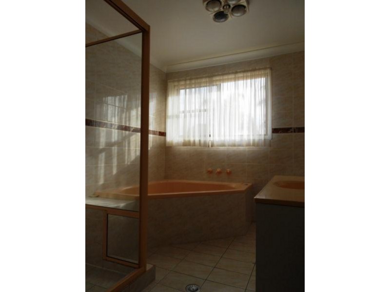 4/4 Pacific Street, Batemans Bay NSW 2536