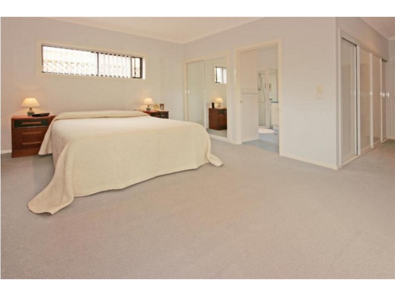 10 Willow Court, Maloneys Beach NSW 2536
