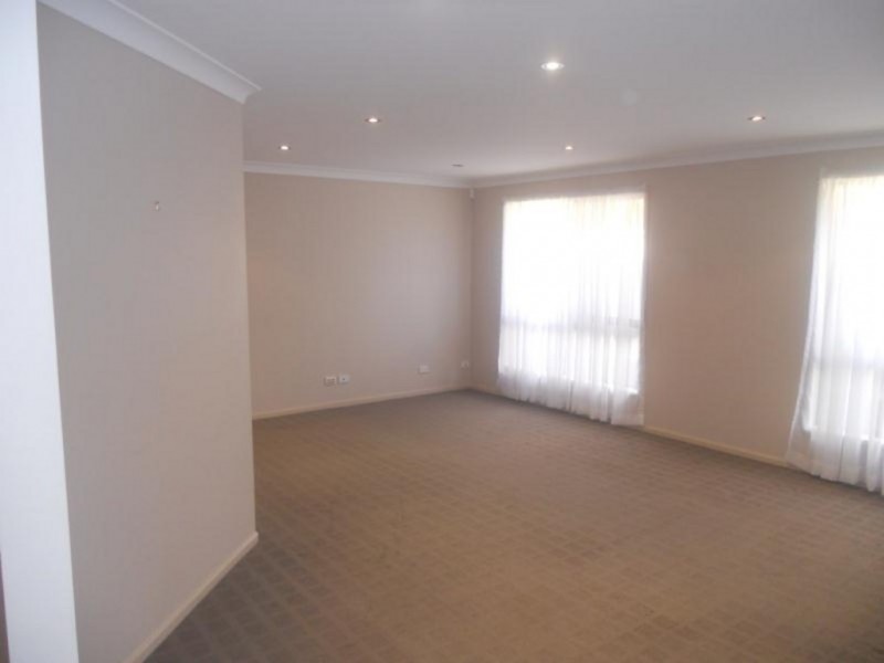 3 Freycinet Drive, Sunshine Bay NSW 2536