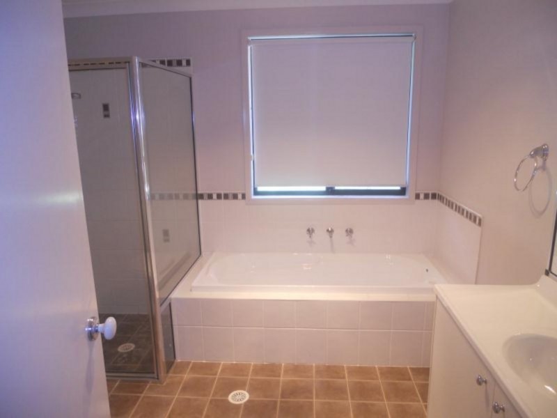 3 Freycinet Drive, Sunshine Bay NSW 2536