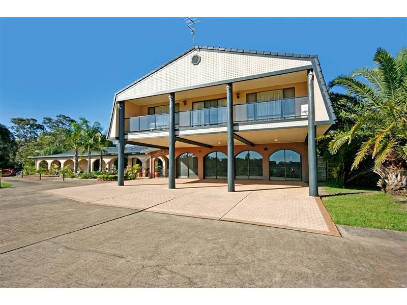 22 Cors Pde, North Batemans Bay NSW 2536
