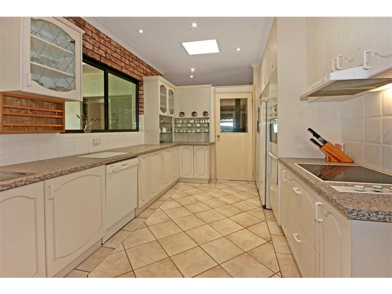 22 Cors Pde, North Batemans Bay NSW 2536