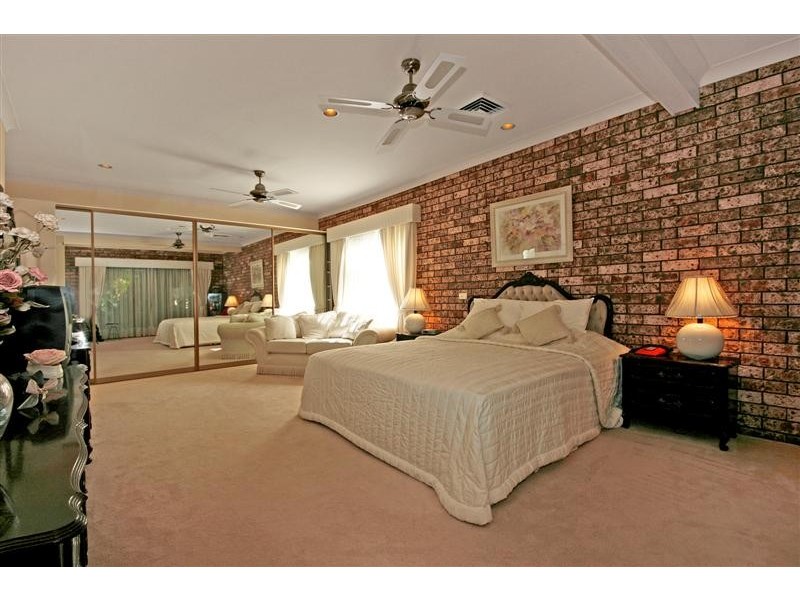 22 Cors Pde, North Batemans Bay NSW 2536