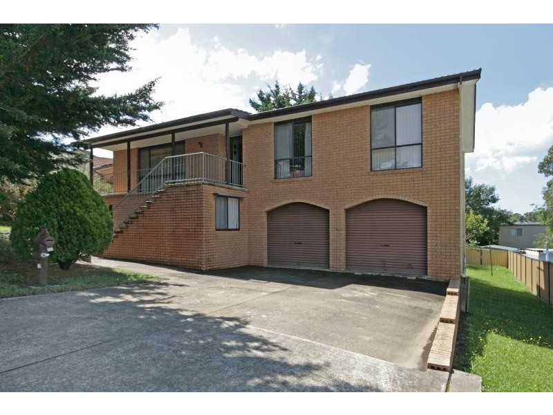 52 Pacific Road, Surf Beach NSW 2536