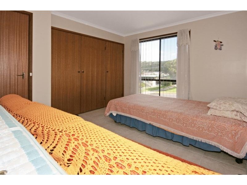 52 Pacific Road, Surf Beach NSW 2536