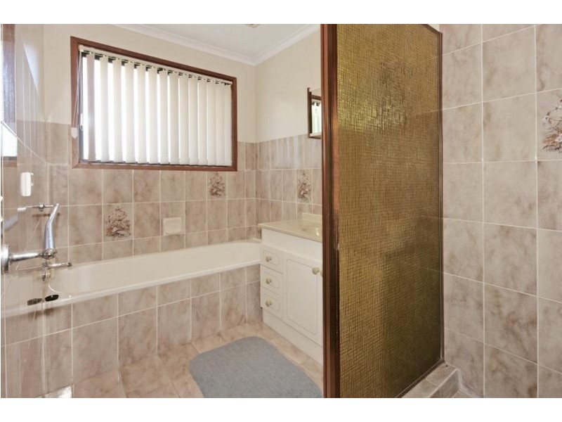 52 Pacific Road, Surf Beach NSW 2536