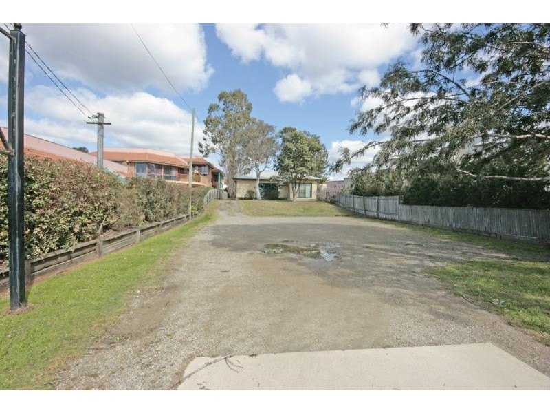 210 Beach Road, Batehaven NSW 2536