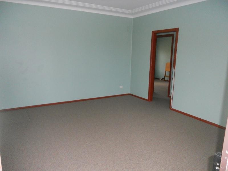 210 Beach Road, Batehaven NSW 2536