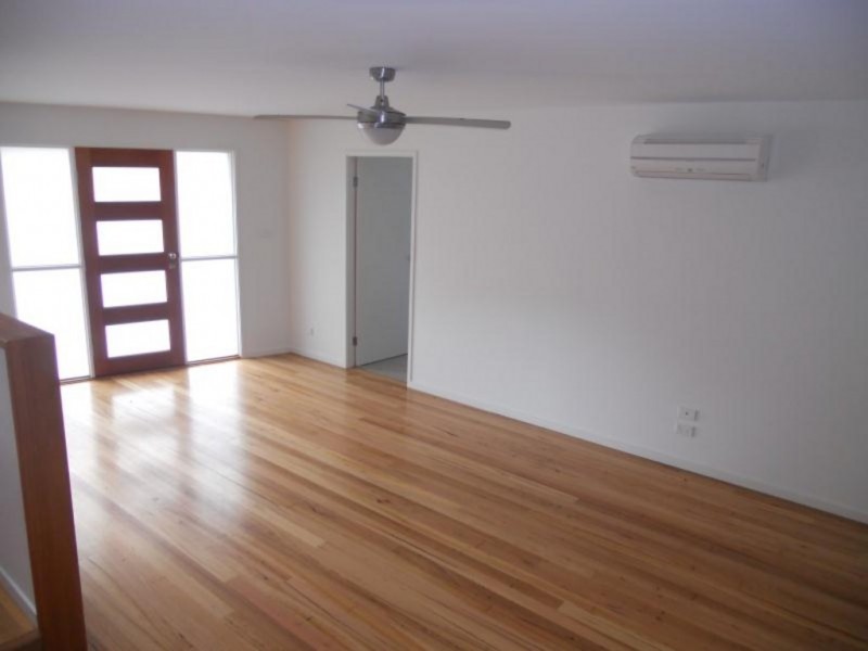 45A Karoola Crescent, Surfside NSW 2536