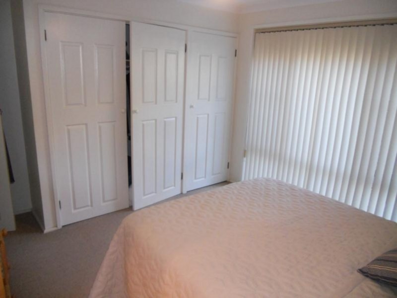 27 Catalina Drive, Batemans Bay NSW 2536