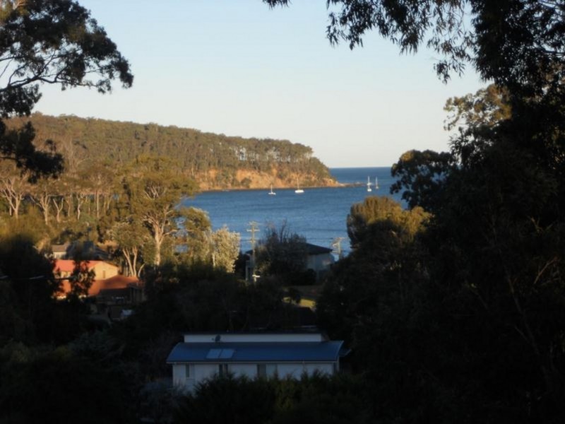 11 Hawks Nest, Surfside NSW 2536