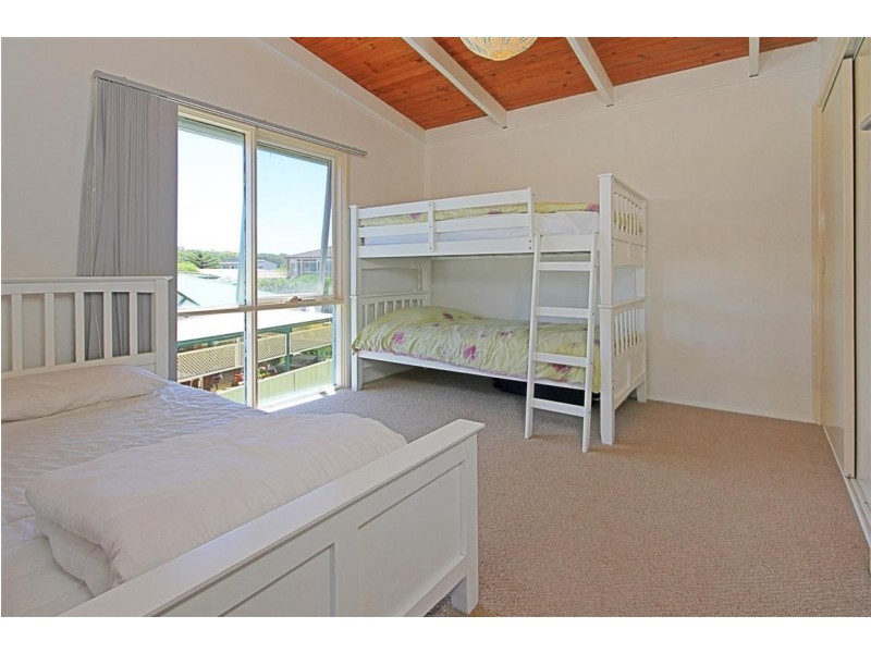 44 Maloneys Drive, Maloneys Beach NSW 2536